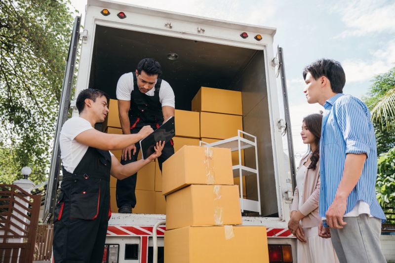 Long Distance Moving in Alpharetta, GA